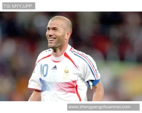 探寻足球界的大满贯传奇明星及其辉煌成就与影响力